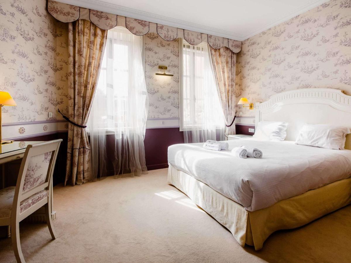 Mercure Moulins Centre Hotel De Paris Exterior photo
